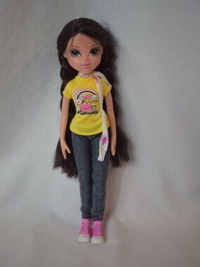 2009 MGA Entertainment Moxie Girlz Lexa Fashion Doll